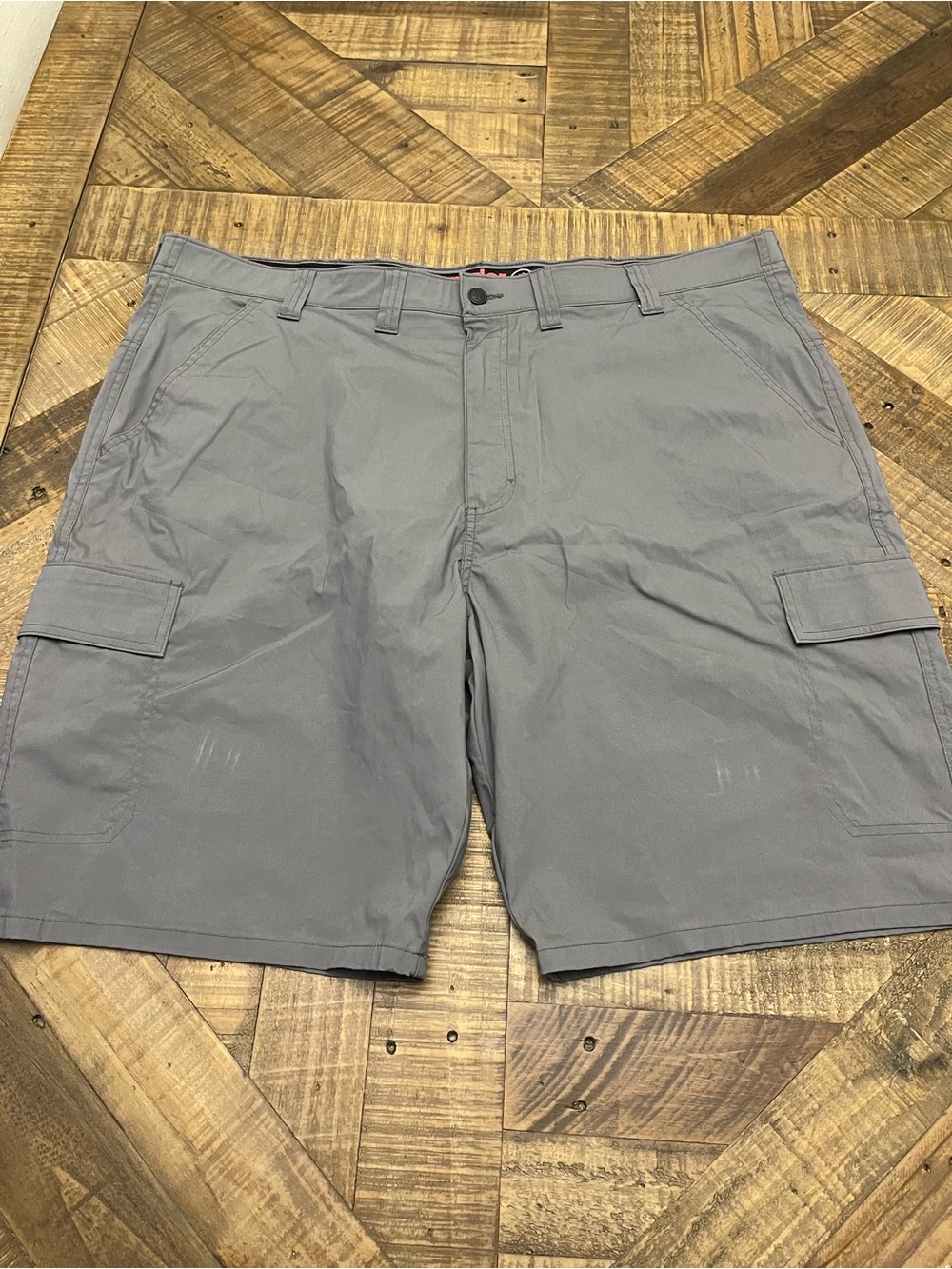 Wrangler ATG All Terrain Gear Men's Highland Cargo Shorts Gray Size 44